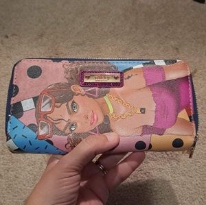 Nikky wallet by Nicole Miller